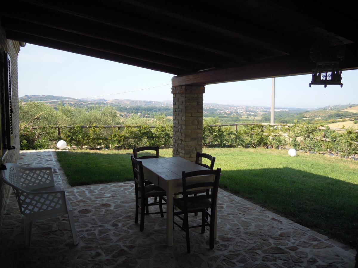 Agriturismo Piccolo Albero Loreto Aprutino Zimmer foto